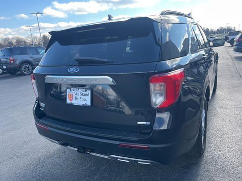 Used 2020 Ford Explorer XLT w/ Equipment Group 202A image 5