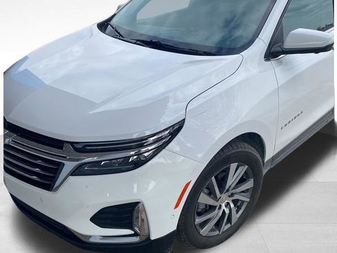 Used 2023 Chevrolet Equinox Premier image 8