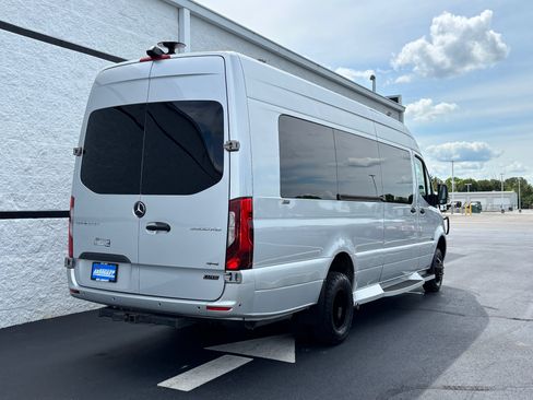 Used 2020 Mercedes-Benz Sprinter 3500 image 8
