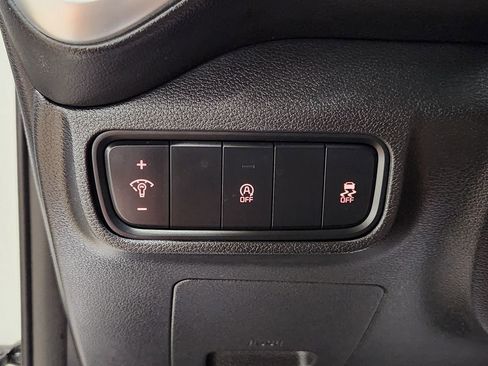 Used 2021 Kia Soul LX image 38