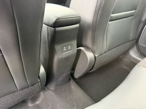 Used 2026 Nissan Kicks SR w/ Cold Weather Package AWD/4WD image 13
