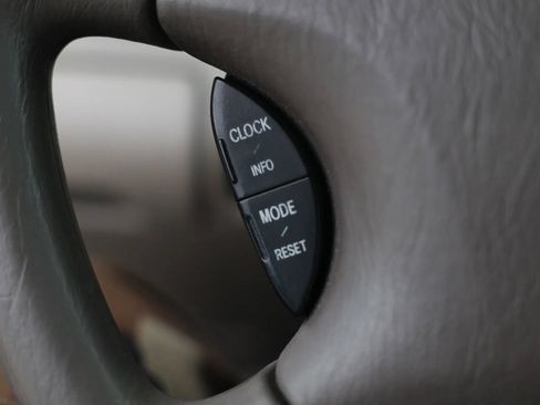 Used 2003 Toyota Camry LE FWD image 27