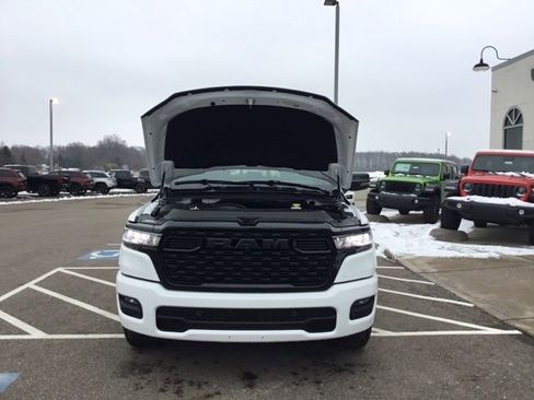 New 2026 RAM 1500 Big Horn AWD/4WD image 12