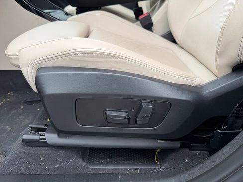 Certified 2023 BMW X1 xDrive28i w/ Premium Package image 18