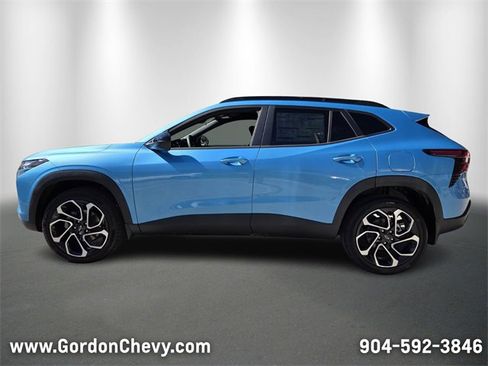 New 2026 Chevrolet Trax RS w/ Driver Confidence Package image 2