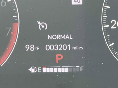 Used 2023 Honda HR-V LX image 25