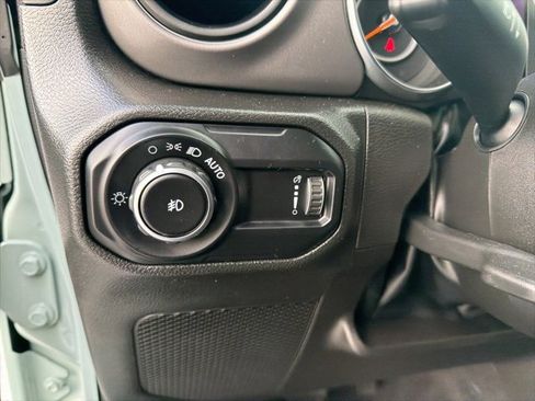 Used 2023 Jeep Wrangler Willys image 24