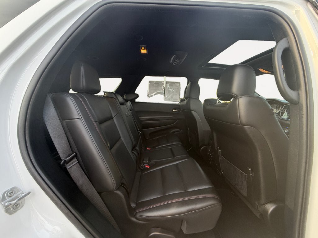 Used 2025 Dodge Durango GT AWD/4WD image 24