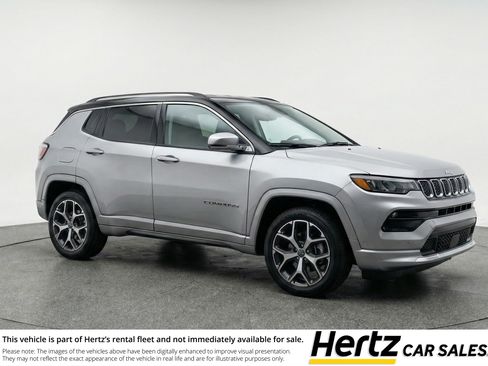 Used 2025 Jeep Compass Limited AWD/4WD image 1