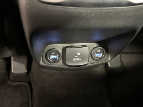 Used 2023 Hyundai Santa Fe Limited AWD/4WD image 26