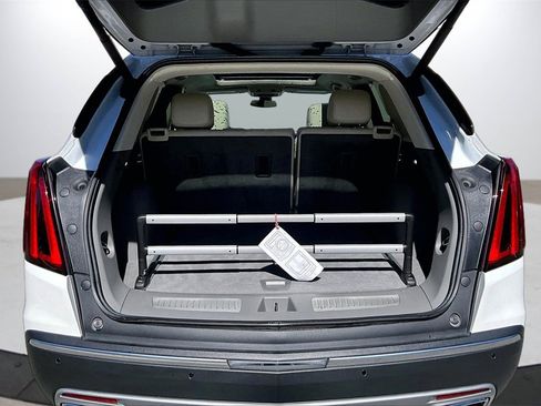 Used 2024 Cadillac XT5 Premium Luxury image 25