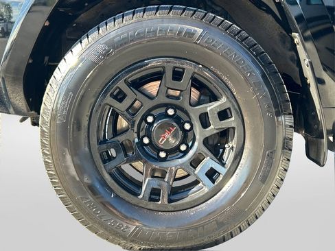 Used 2018 Toyota 4Runner SR5 image 14