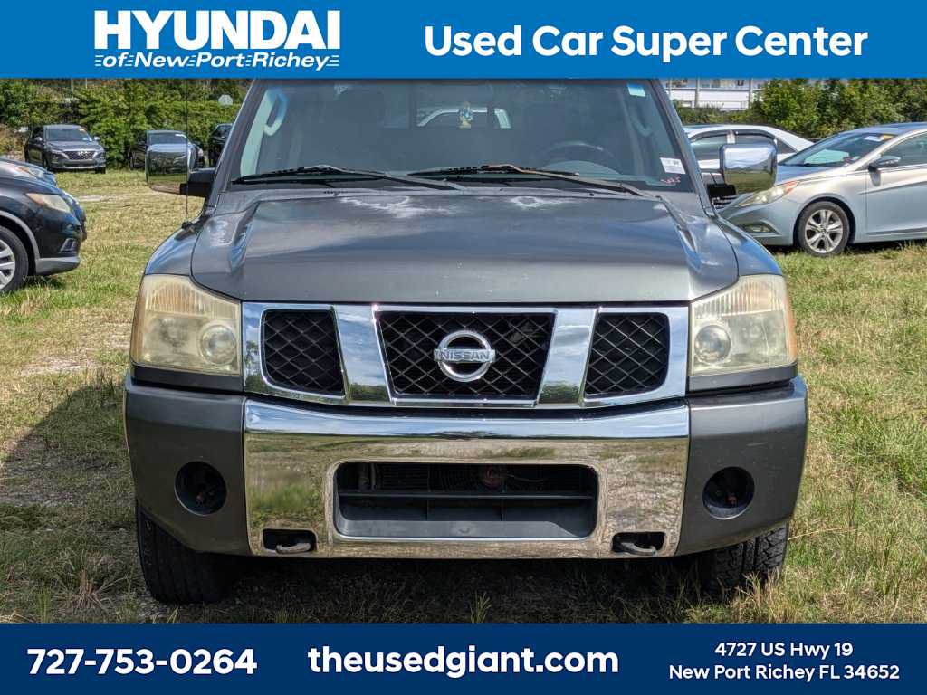 Used 2004 Nissan Titan LE AWD/4WD image 8