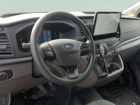 New 2026 Ford Transit 250 Low Roof RWD image 19