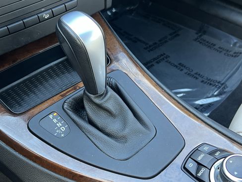 Used 2011 BMW 328i xDrive Sedan image 28