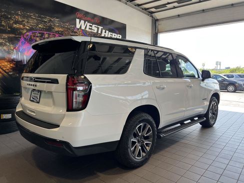 Used 2024 Chevrolet Tahoe Z71 w/ Z71 Off-Road Package AWD/4WD image 7