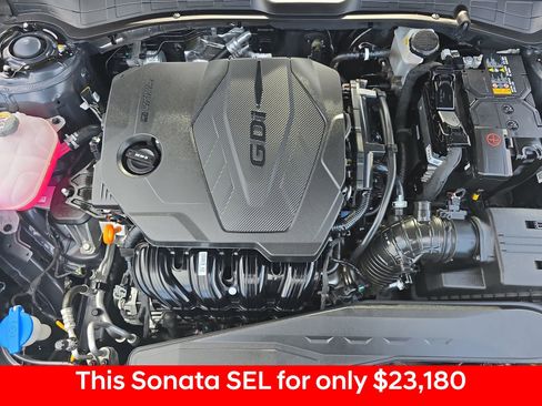 Used 2025 Hyundai Sonata SEL FWD image 35