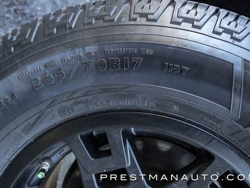 Used 2021 Toyota 4Runner Venture w/ Moonroof Package image 7