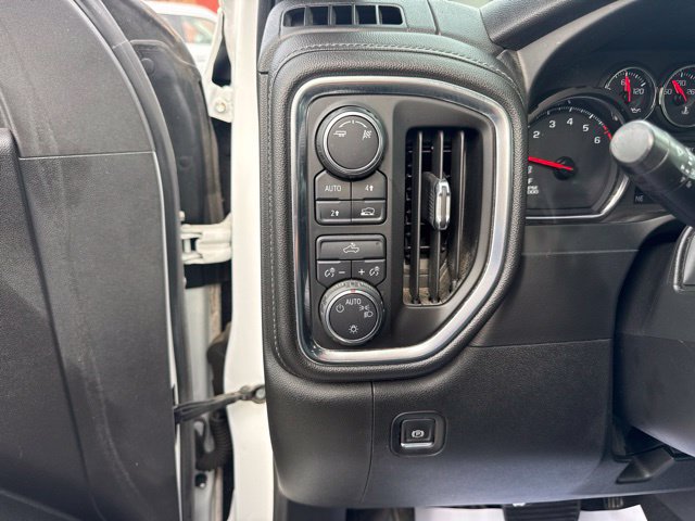 Used 2019 Chevrolet Silverado 1500 LT w/ All-Star Edition AWD/4WD image 20
