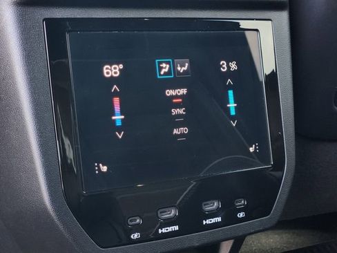 Used 2025 GMC Yukon Denali Ultimate image 28