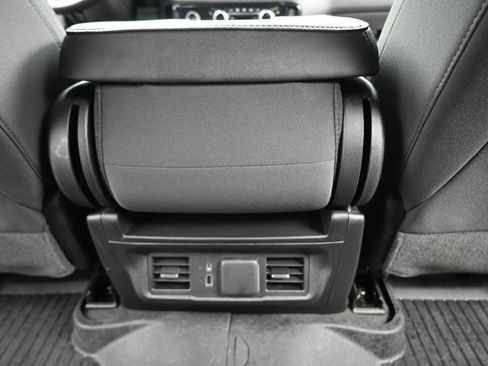 Used 2024 GMC Sierra 1500 Elevation image 24