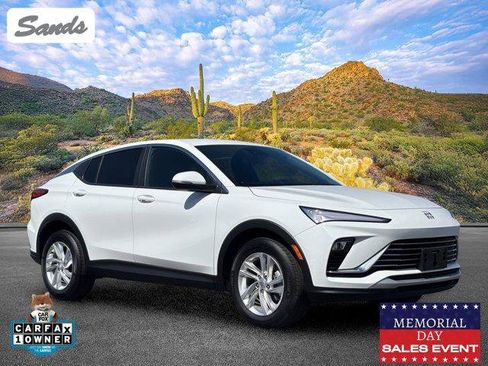 Used 2025 Buick Envista Preferred FWD image 1