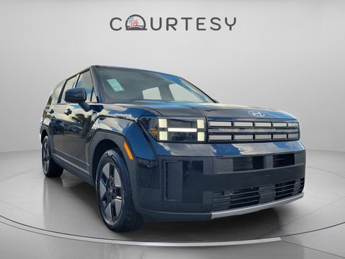 New 2026 Hyundai Santa Fe SE image 5