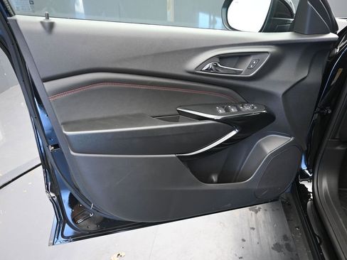 New 2026 Chevrolet Trax RS w/ Sunroof Package image 16