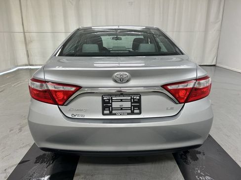 Used 2016 Toyota Camry LE FWD image 20