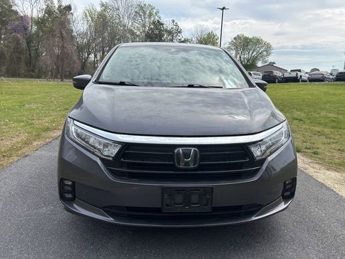 Used 2022 Honda Odyssey Elite image 2