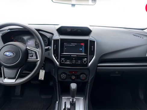 Used 2019 Subaru Impreza 2.0i image 12