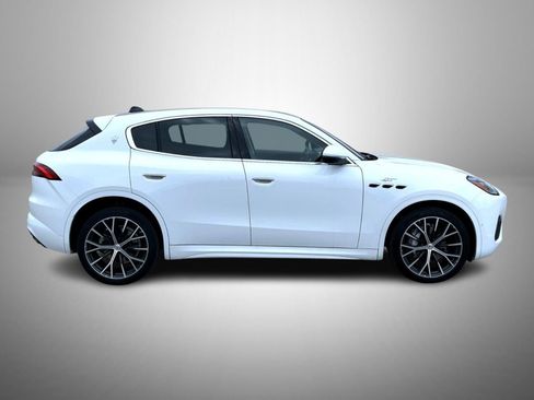 Used 2023 Maserati Grecale GT AWD/4WD image 4