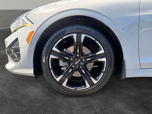 Used 2022 Kia K5 GT-Line AWD/4WD image 4