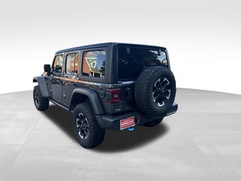 Used 2024 Jeep Wrangler Unlimited Rubicon 4xe AWD/4WD image 3