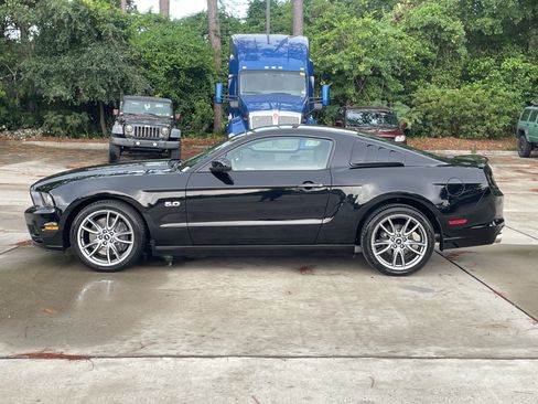 Used 2014 Ford Mustang GT Premium w/ GT Track Package RWD image 6