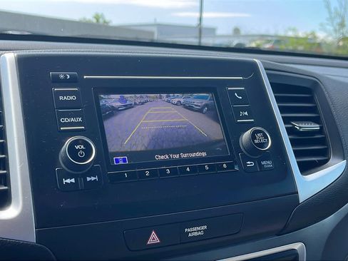 Used 2016 Honda Pilot LX image 16