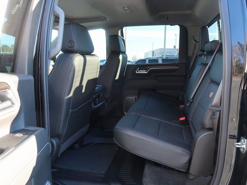 New 2026 GMC Sierra 3500 Denali w/ Denali Reserve Package image 18