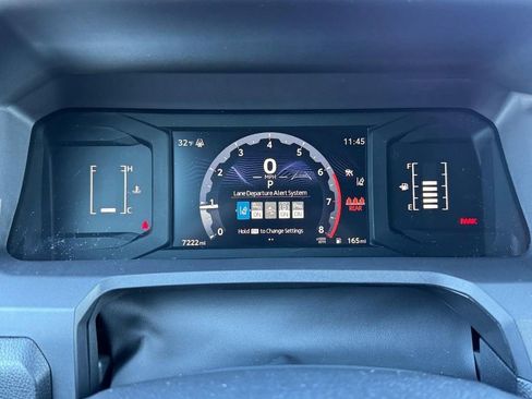 Certified 2025 Toyota Tacoma SR5 image 21