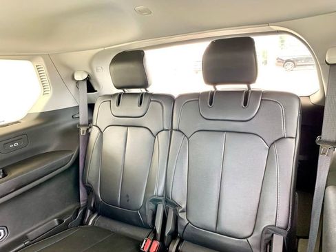 Used 2022 Jeep Grand Cherokee L Limited image 14