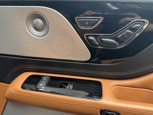 Used 2022 Lincoln Aviator Black Label w/ Dynamic Handling Package image 20