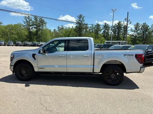 Used 2025 Ford F150 Lariat w/ Equipment Group 502A High AWD/4WD image 7