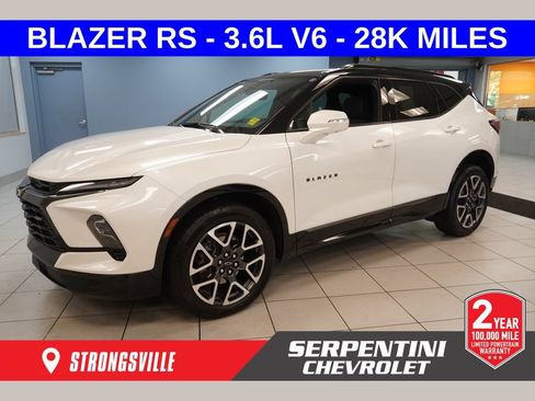 Used 2023 Chevrolet Blazer RS w/ Driver Confidence II Package FWD image 1