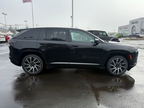 New 2025 Jeep Wagoneer S Limited w/ Comfort Package AWD/4WD image 2
