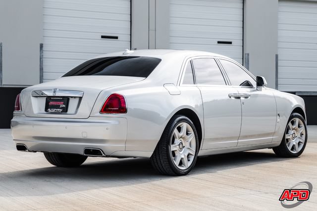 Used 2014 Rolls-Royce Ghost RWD image 53