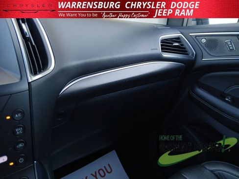 Used 2020 Ford Edge Titanium w/ Equipment Group 301A image 25