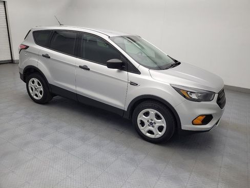 Used 2018 Ford Escape S image 11