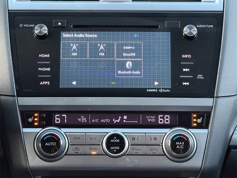 Used 2015 Subaru Outback 2.5i Premium image 13