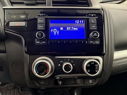 Used 2020 Honda Fit LX image 29