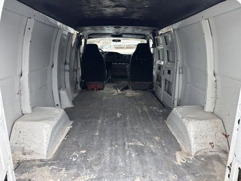 Used 2001 Dodge B1500 RWD image 8