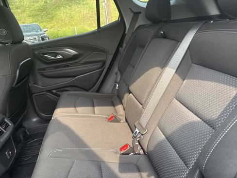 Used 2023 GMC Terrain SLE w/ Driver Convenience Package AWD/4WD image 13